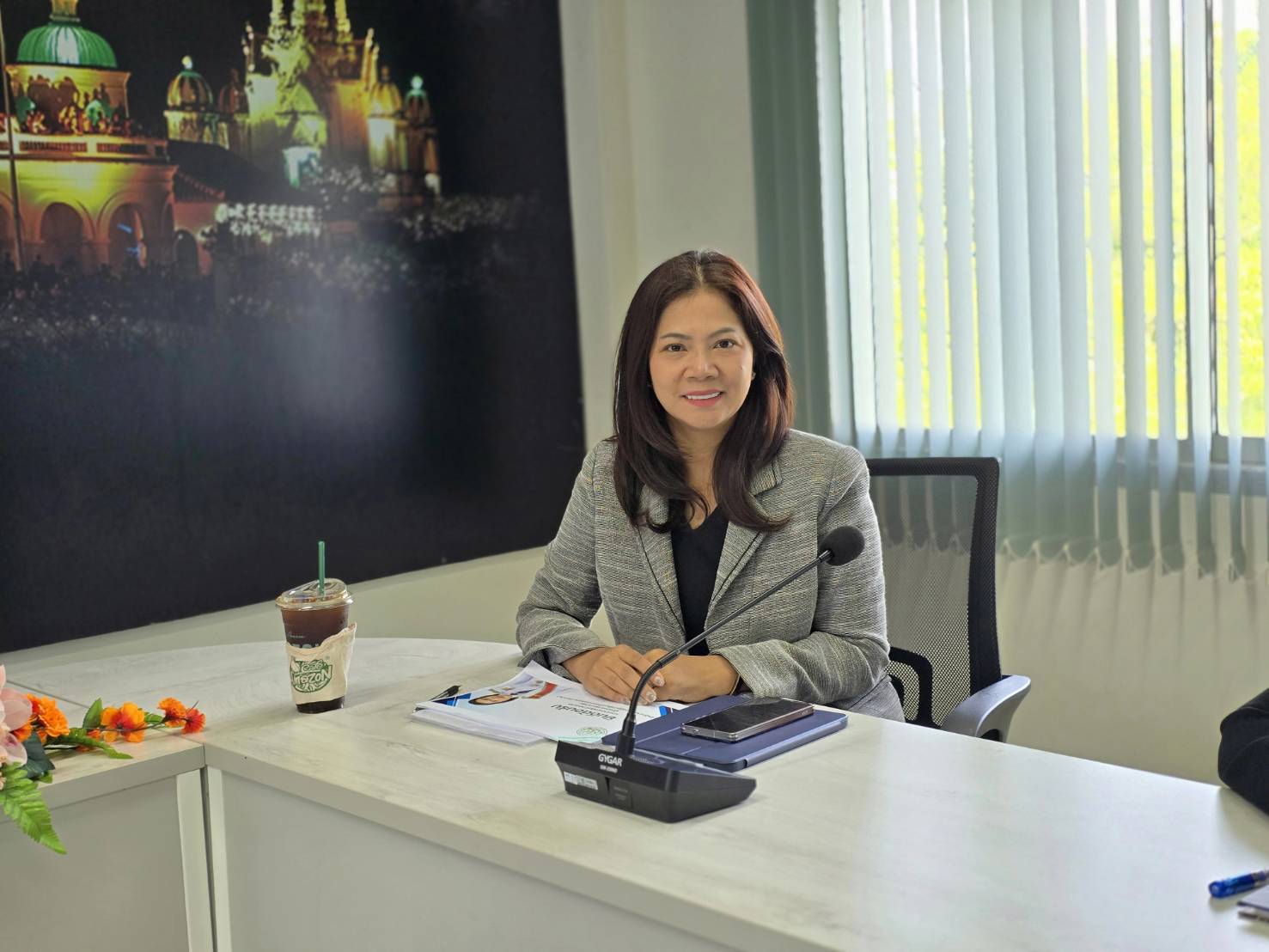 title - ปฏิรูปที่ดินจังหวัดเพชรบุรี พร้อมด้วย เจ้าหน้าที่ ส.ป.ก.เพชรบุรี ร่วมประชุมตรวจติดตามความก้าวหน้าผลการดำเนินงานตามแผนการตรวจราชการของผู้ตรวจราชการสำนักงานการปฏิรูปที่ดินเพื่อเกษตรกรรม (นางสาวพจนันท์ กองมาก) ประจำปีงบประมาณ พ.ศ. 2569 รอบที่ 2